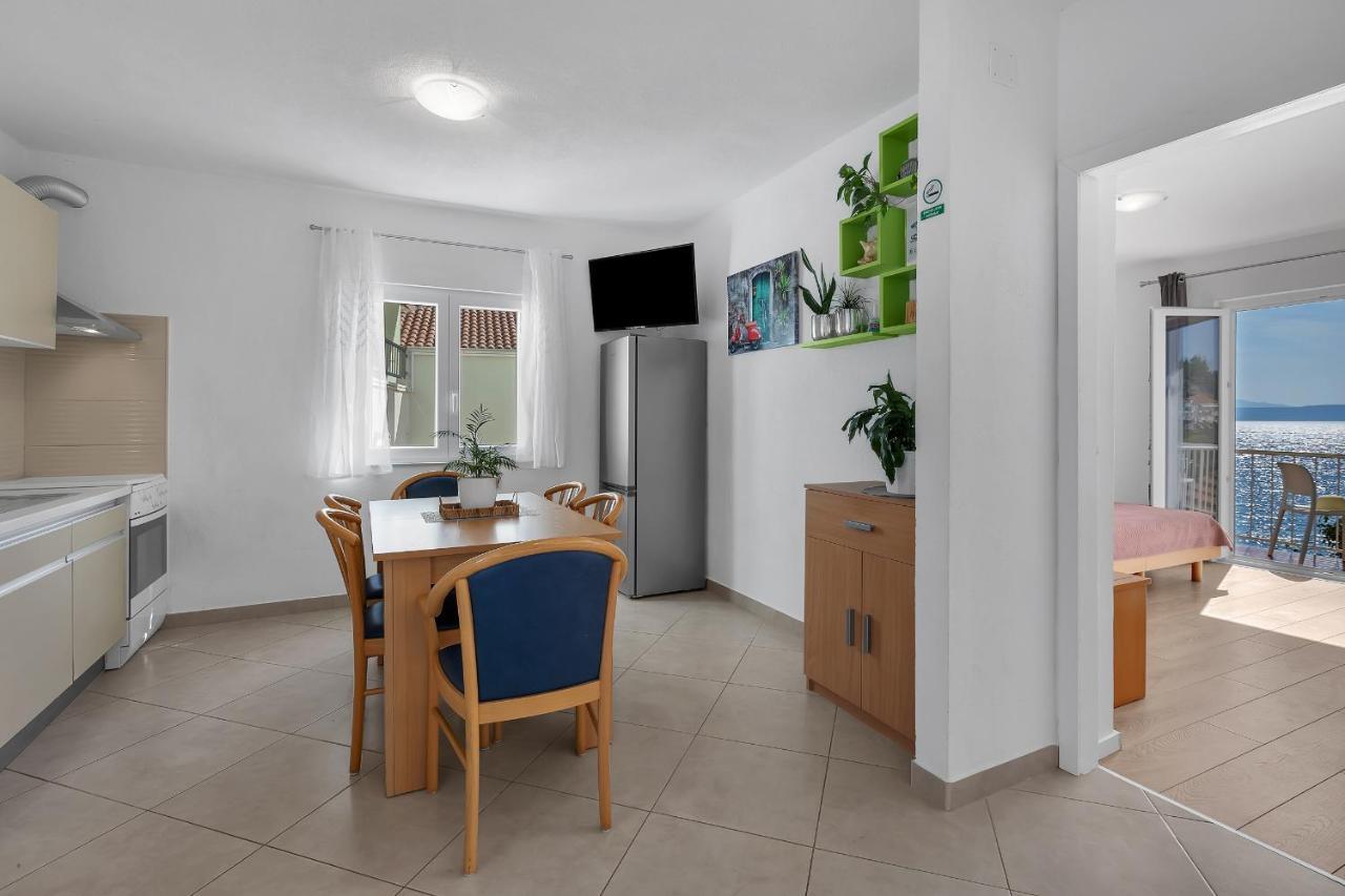 Apartments By The Sea Podgora, Makarska - 2596 Exterior foto